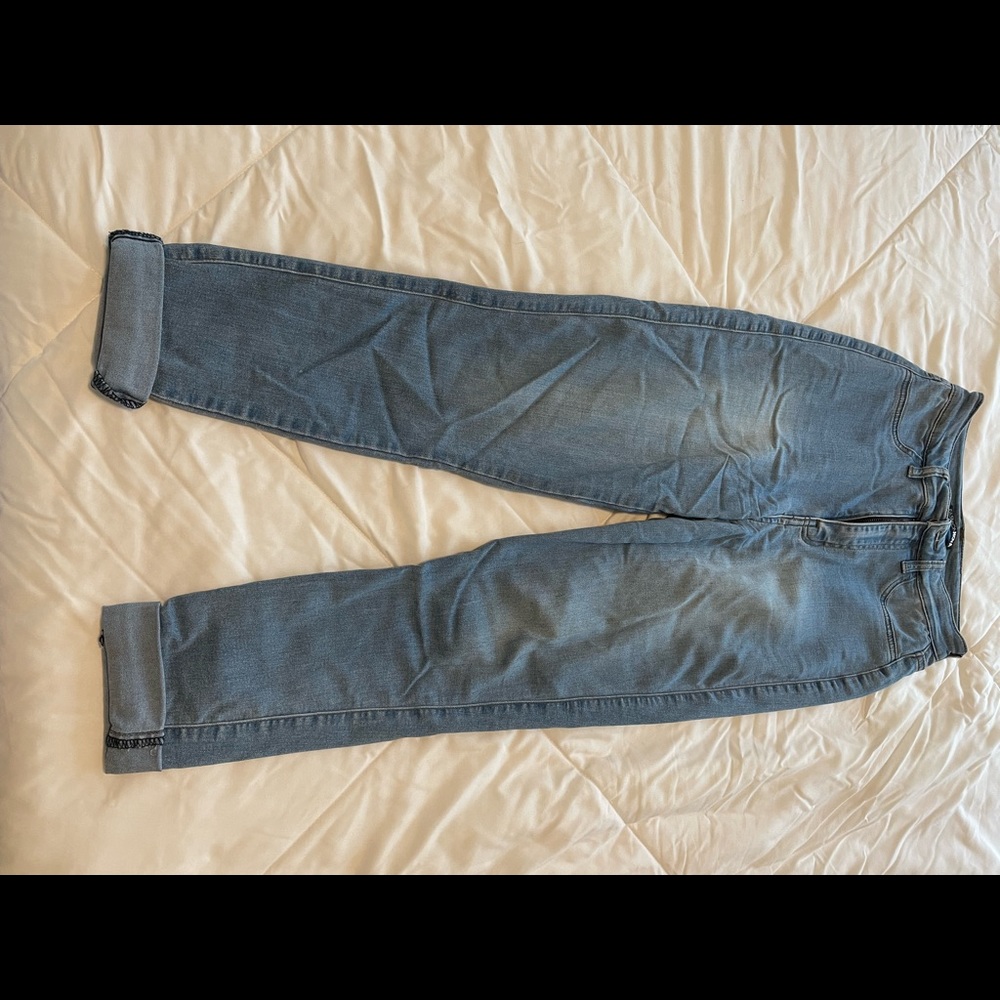 High waisted skinny jeans